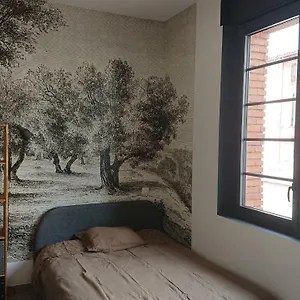  Appartement Moustier France