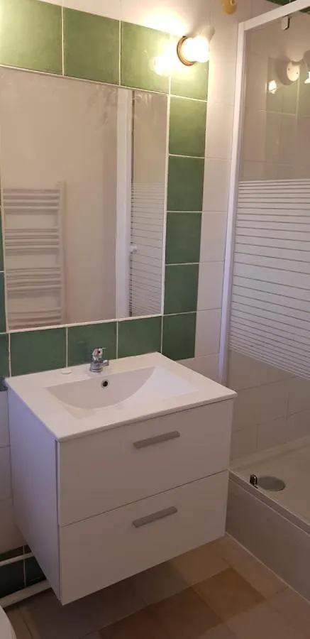 Petite Maison Refaite A Neuf Dans Mas Du 19Eme Siecle Arles 0*,