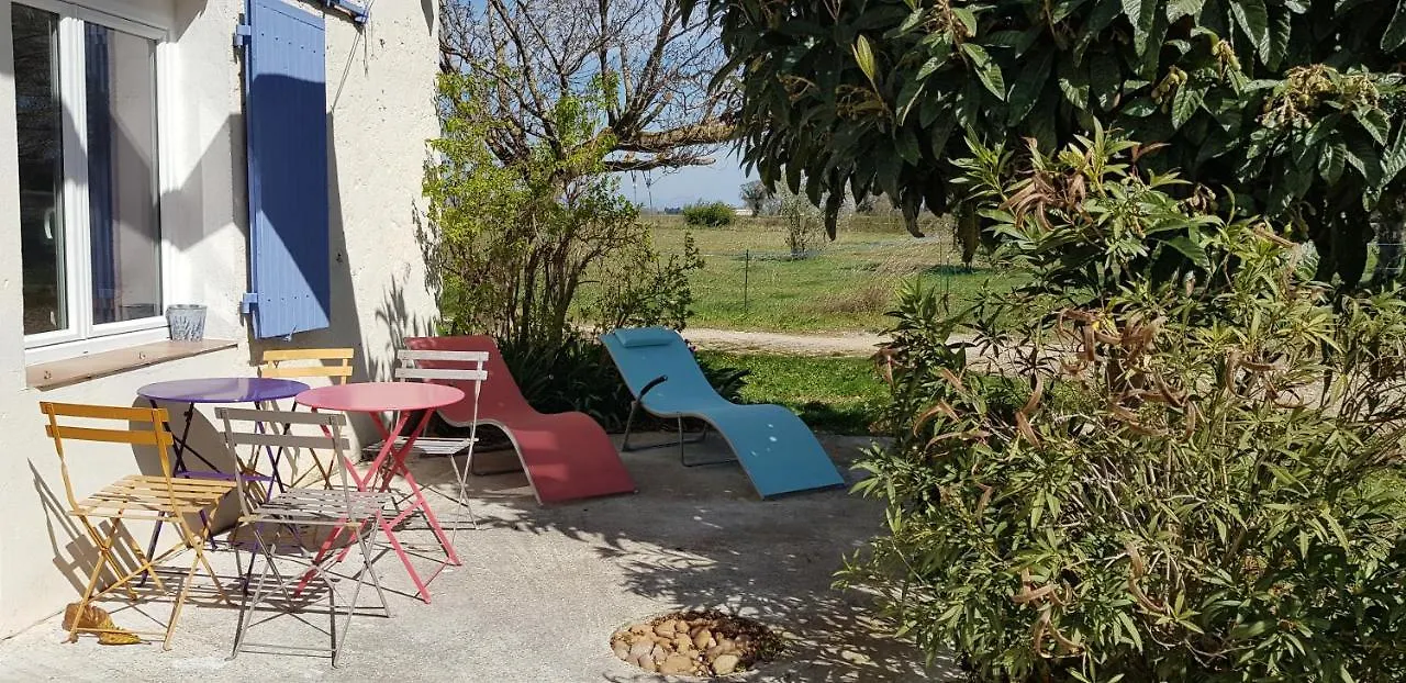 Petite Maison Refaite A Neuf Dans Mas Du 19Eme Siecle Arles Holiday home